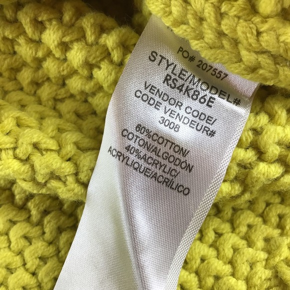 Splendid‎ Yellow Textured Knit Button Front Cropped Cardigan Sweater Size XS NWT - Picture 6 of 10